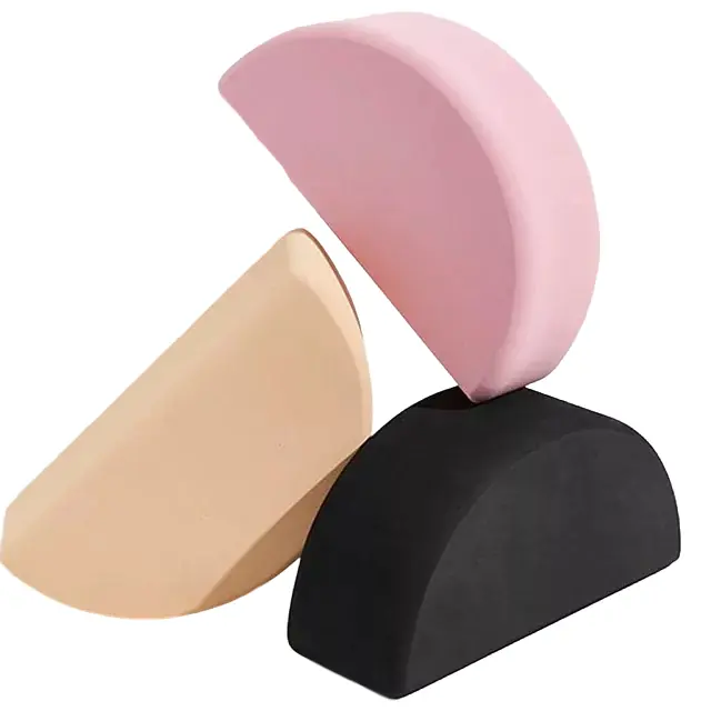 Yogablok i halvmåneform